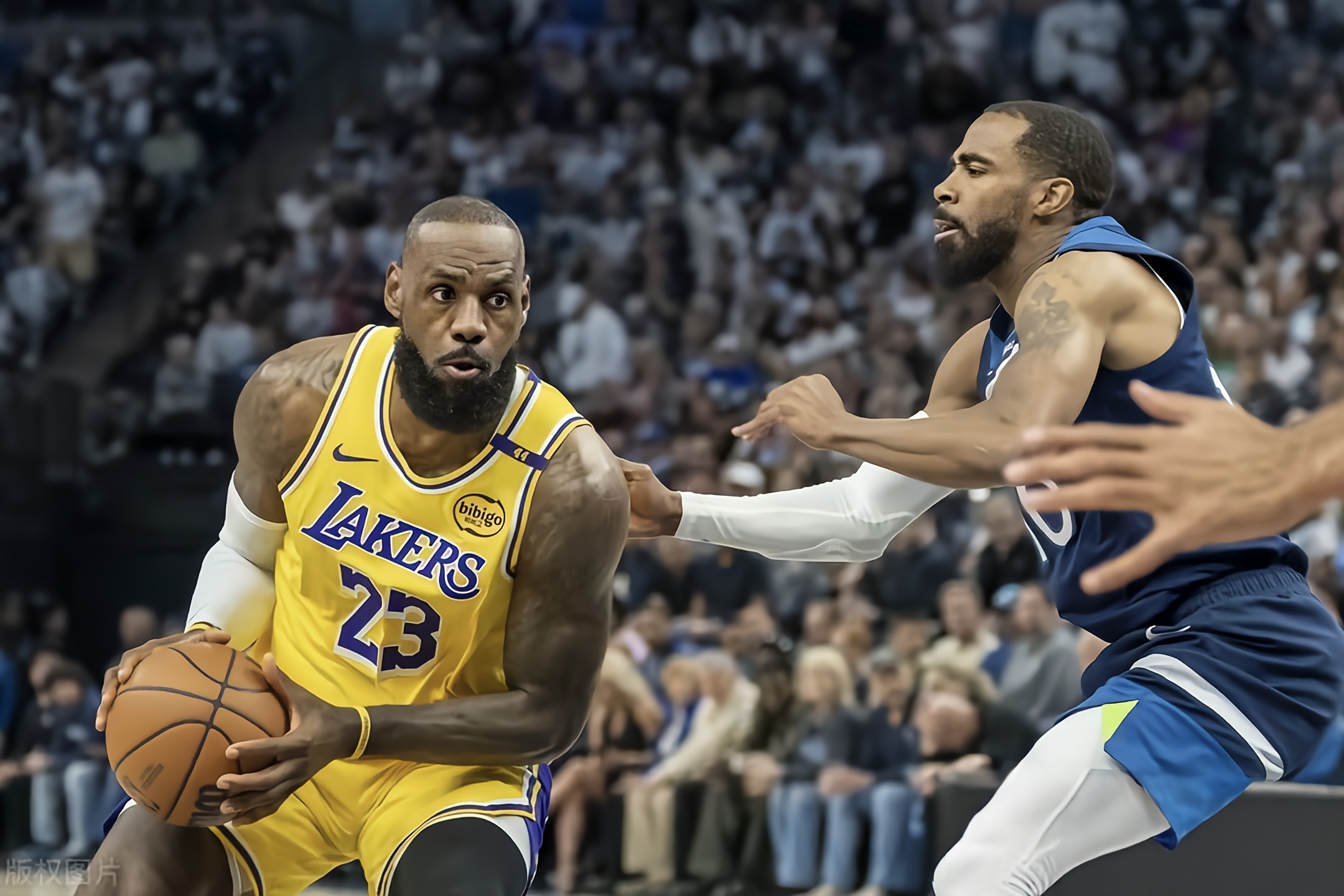 开云官方入口-赛地聚焦：NBA季后赛关键时刻热度飙升，芝加哥公牛刷新队史纪录，底气十足，控场能力受关注的简单介绍